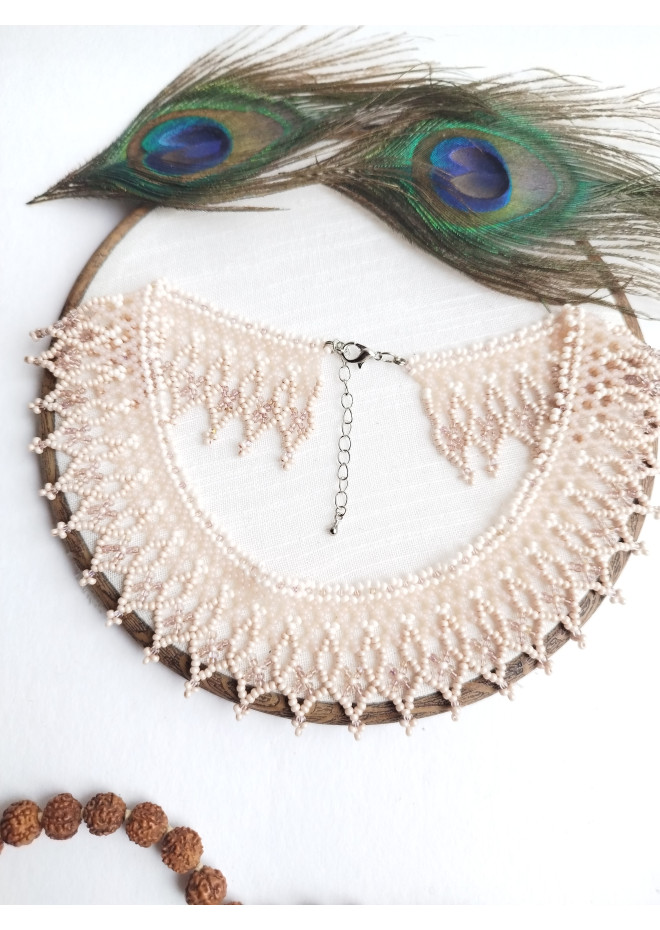 traditional Ukrainian beaded jewelry
