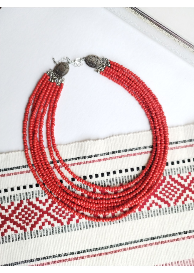 traditional Ukrainian beaded jewelry