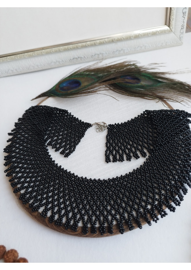traditional Ukrainian beaded jewelry