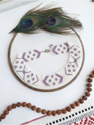 lilac beaded choker necklace, traditional Ukrainian beaded sylyanka.
