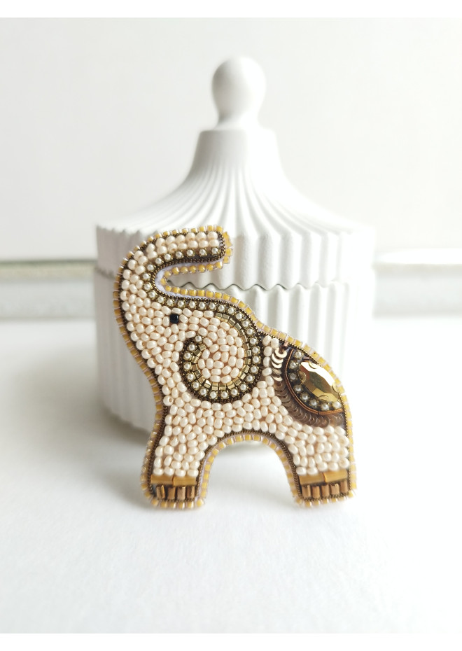 beaded embroidery brooch elephant