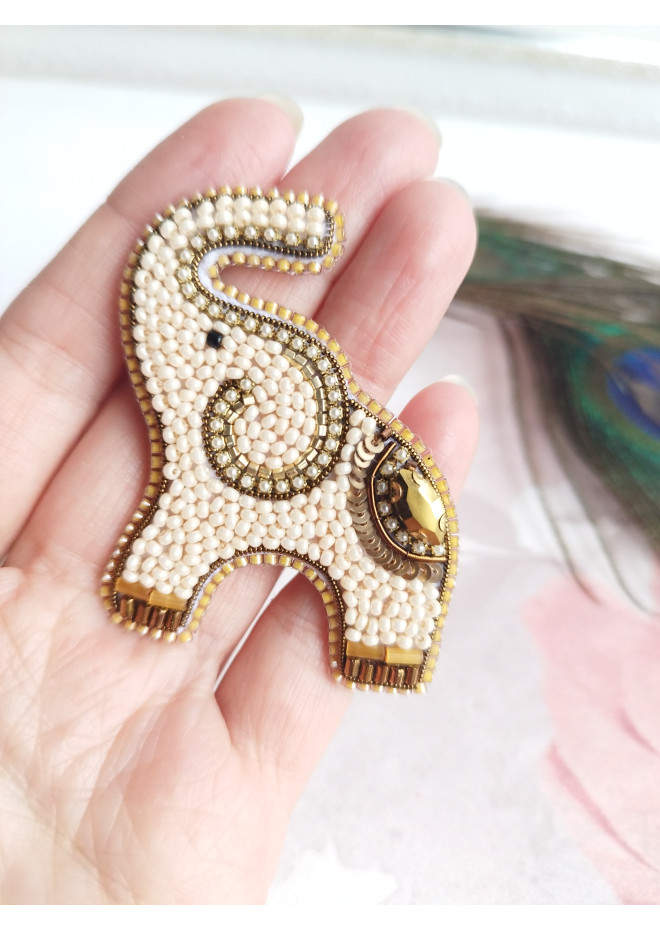 beaded embroidery brooch elephant