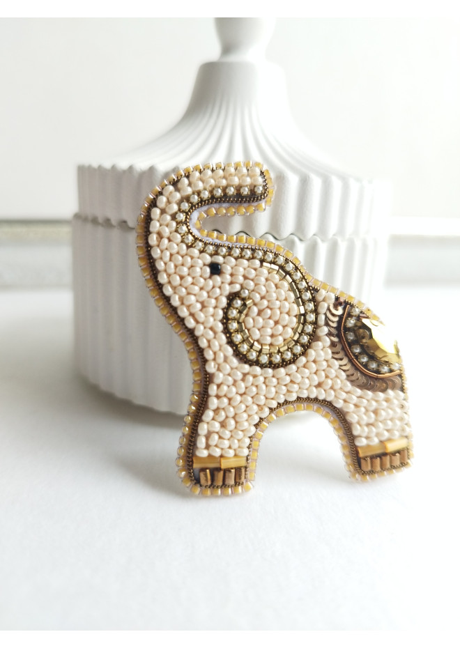 beaded embroidery brooch elephant