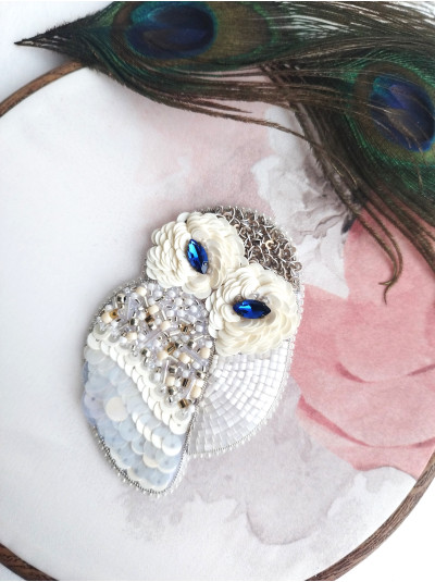 white owl beaded embroidery brooch 