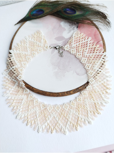 beige ivory openwork beaded collar necklace, traditional Ukrainian beaded sylyanka.