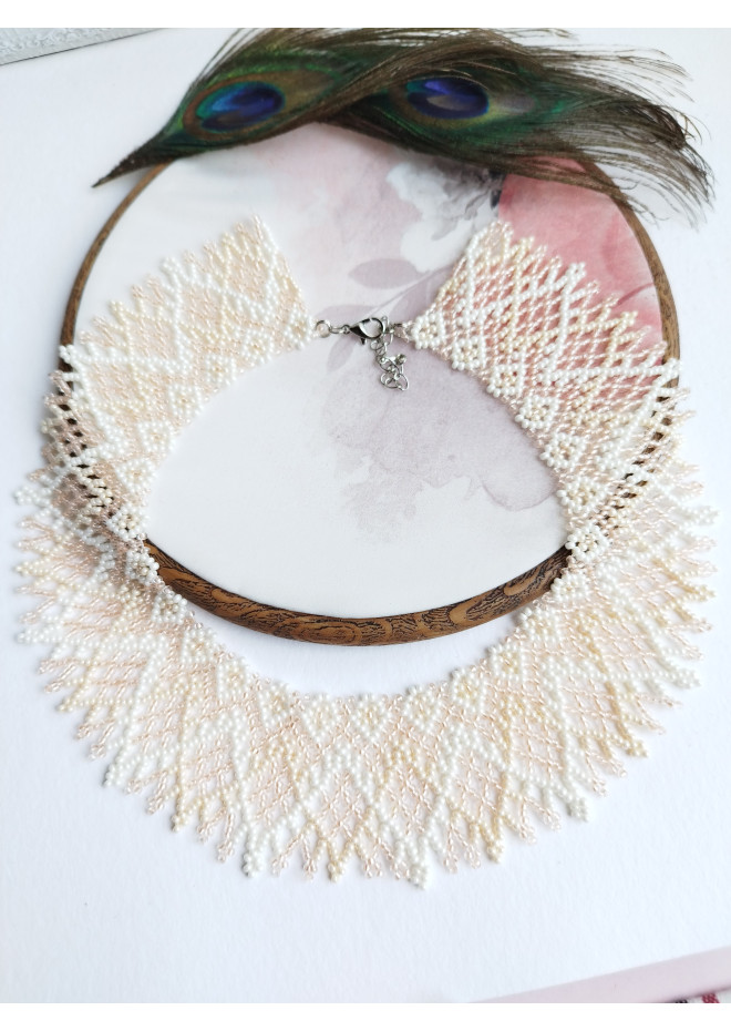 traditional Ukrainian beaded jewelry