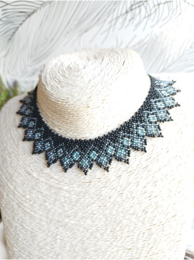 Black gray beaded choker necklace, traditional Ukrainian beaded sylyanka.