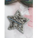 beaded brooch gry silver star`