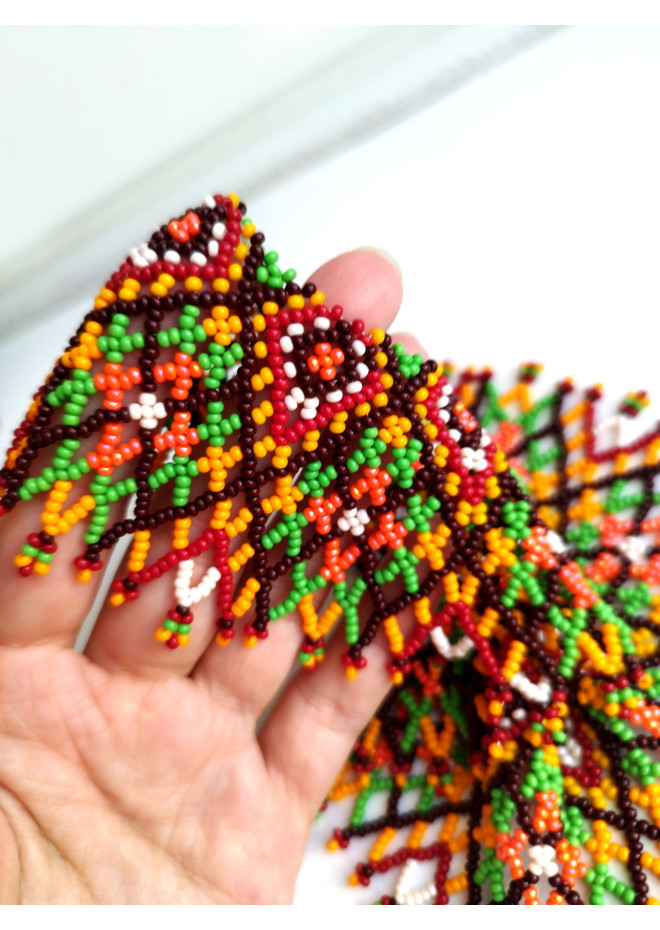 traditional Ukrainian beaded jewelry