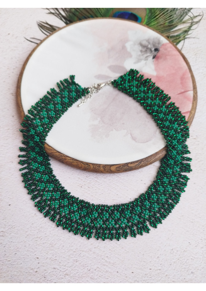 traditional Ukrainian beaded jewelry