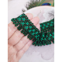 green choker necklace, traditional Ukrainian beaded sylyanka.