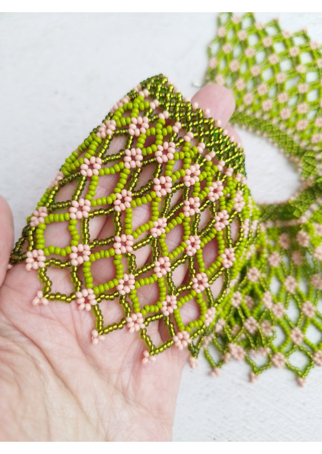 traditional Ukrainian beaded jewelry