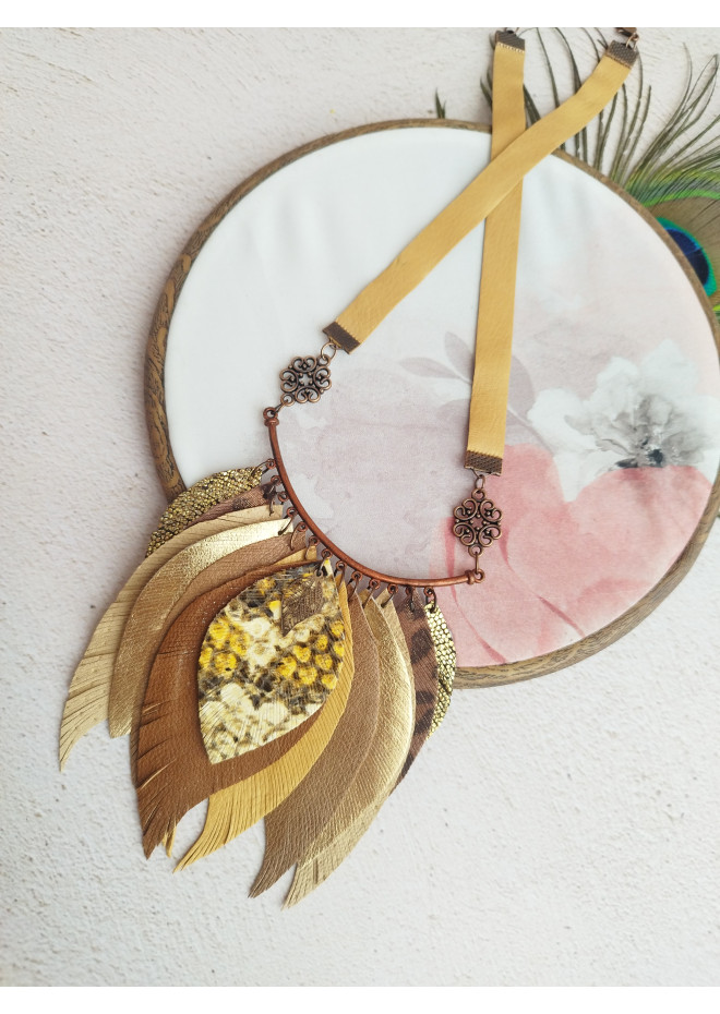 ginger brown leather feather necklace