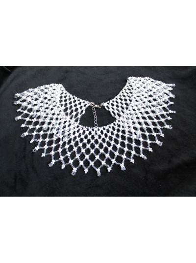 White Lace collar beaded necklace, traditional Ukrainian beaded sylyanka