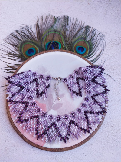lilac purple openwork beaded collar necklace, traditional Ukrainian beaded sylyanka.