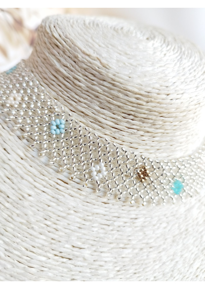 traditional Ukrainian beaded jewelry