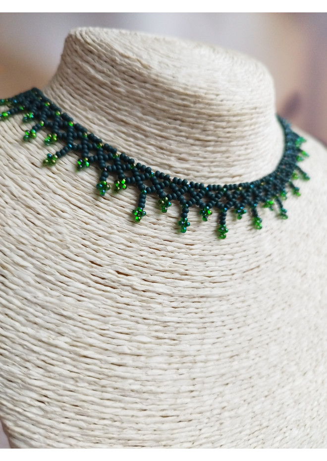traditional Ukrainian beaded jewelry