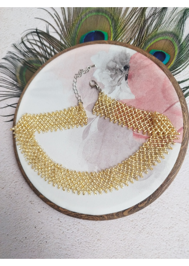 traditional Ukrainian beaded jewelry